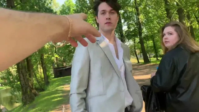 IRL / МАФАНЯ ПОЗВАЛ ДЕВУШКУ НА СВИДАНИЕ
