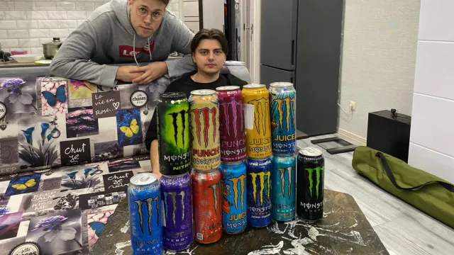 ВЫБИРАЕМ САМЫЙ ЛУЧШИЙ ЭНЕРГЕТИК MONSTER ENERGY (ft. Брамо, Мафаня и Зеля)