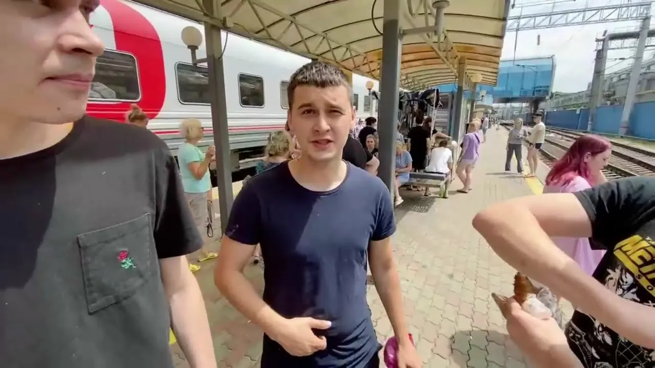 БРАМО, ТОНЯ, МАКС КНАКС И DJ ТРАХ НА РОСТОВСКОМ ВОКЗАЛЕ