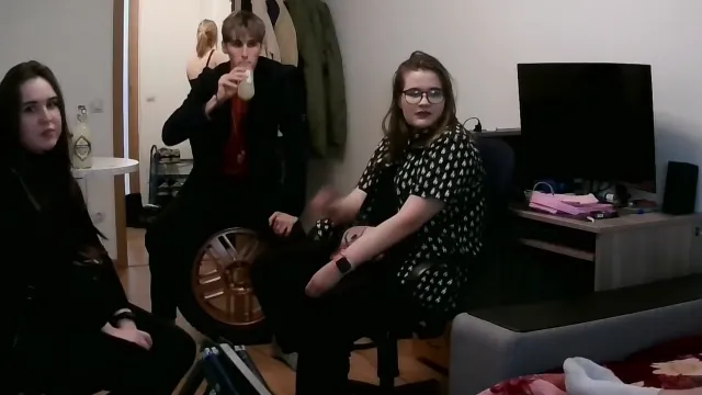 ИРЛ ПРАНК / НАТУРАЛЬНЫЕ ГЕИ
